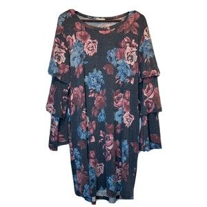 Oddy Dress 3X Gray Blue Pink Floral Tiered Bell Sleeves Knee Length Chic Soul